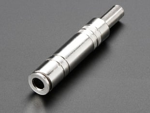 Angled shot of in-line jack.
